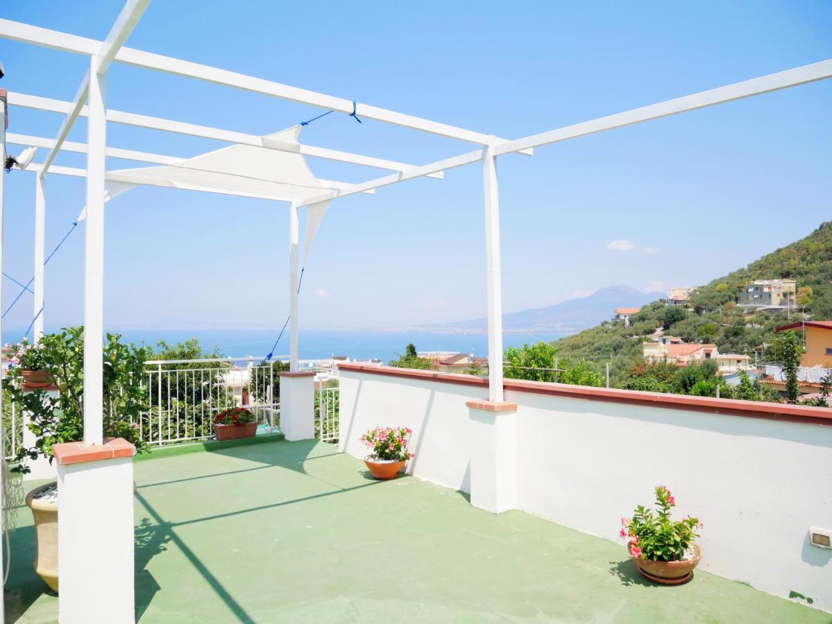 Olindo Apartment E Cristina Apartments Vico Equense Exterior photo
